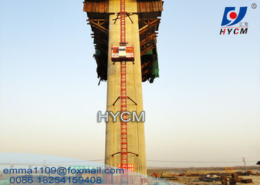 China 2000 kg Man And Material Hoist Residential Elevator One Cage For Projects supplier