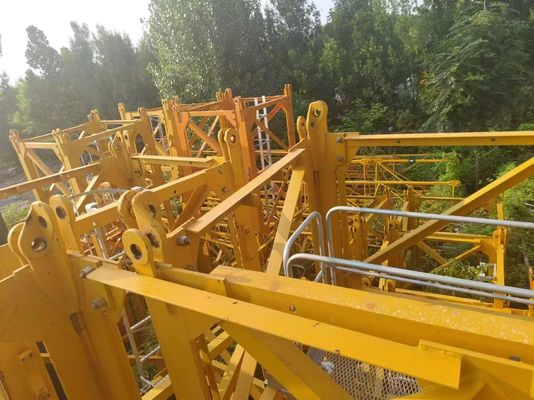 QTZ200 7015 Used Tower Hoist 10 Tons Max Load 65m Jib And L68 Mast